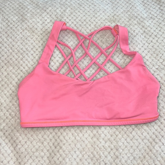 lululemon athletica Tops - Lululemon free to be bra-wild size 6 ~light pink~